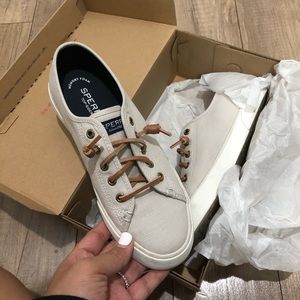 Women’s Canvas Sperry’s